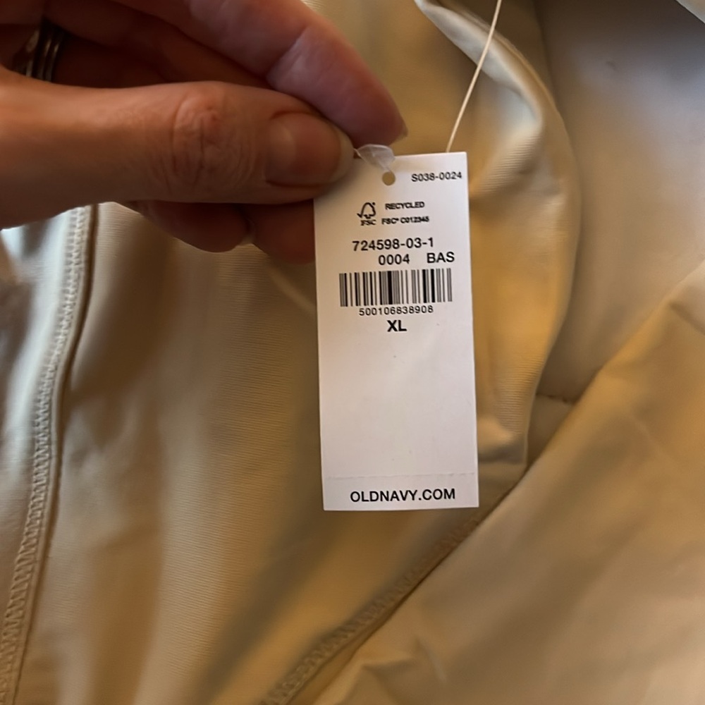 6-pc Old Navy bundle NWT - Picture 2 of 12